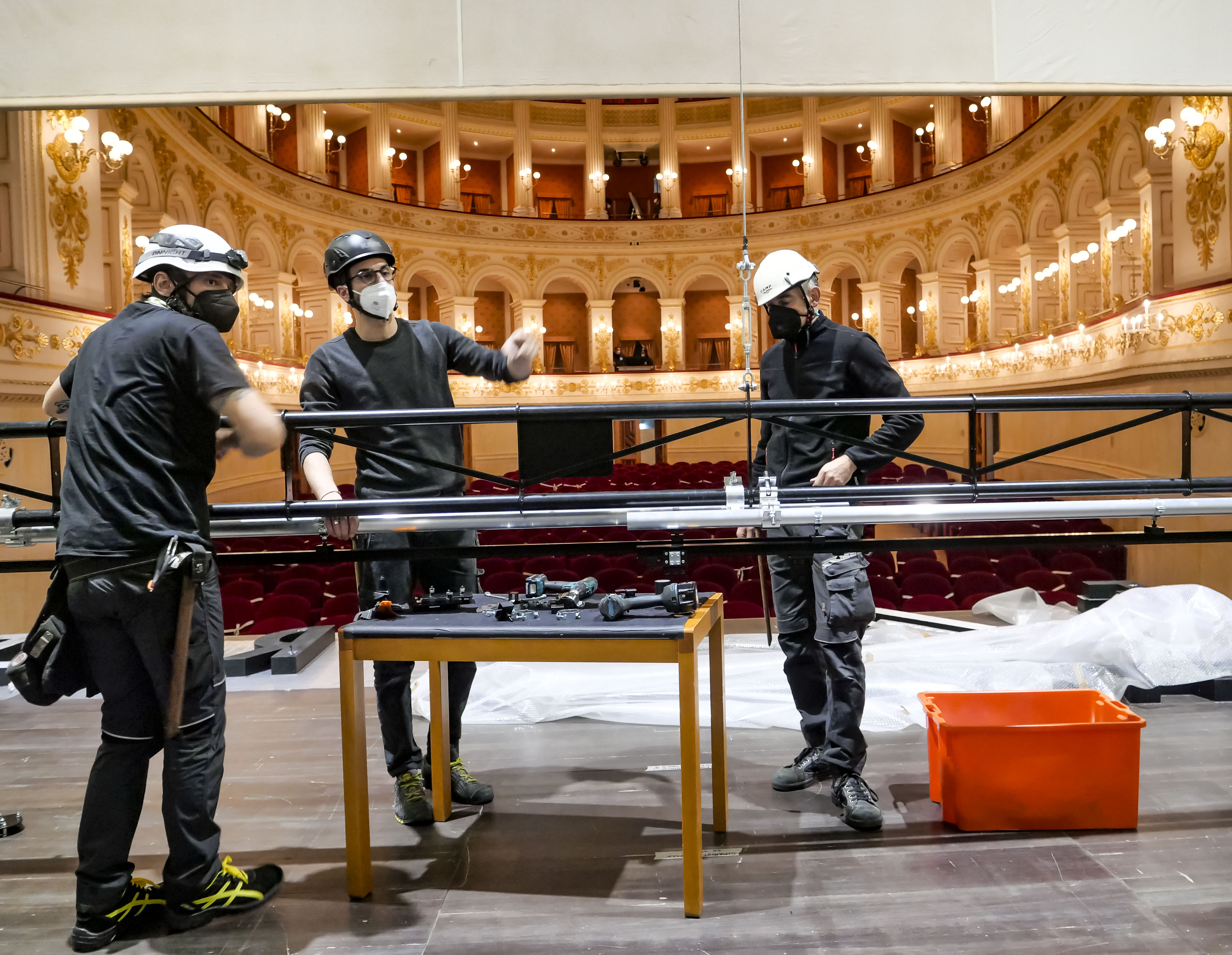 allestimento Teatro Galli