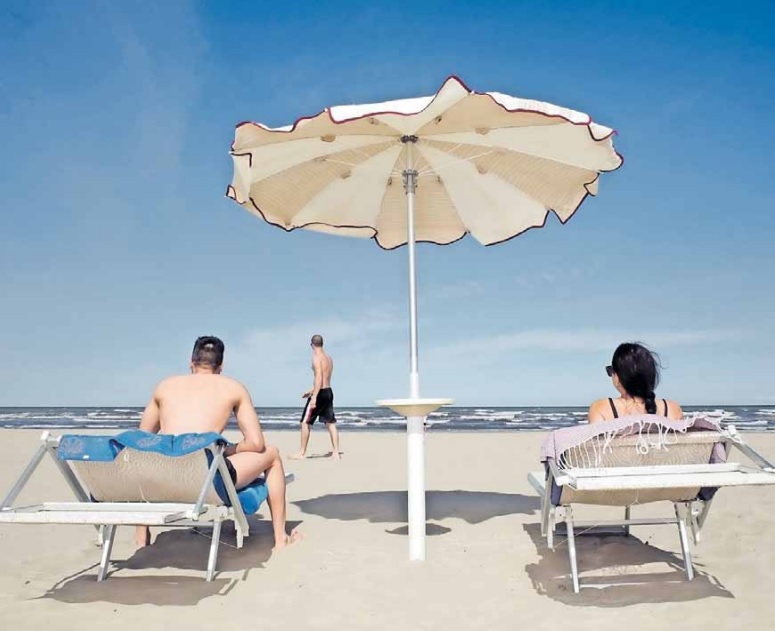 turisti in spiaggia