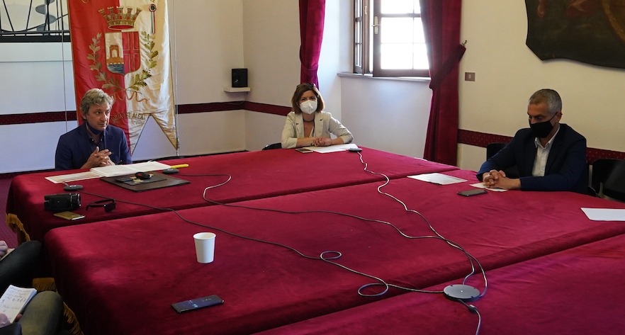 conferenza stampa