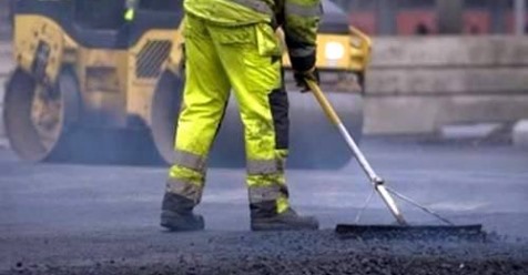 lavori di asfaltatura