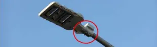 _esempio_di_dispositivo_diademe_device_su_un_lampione_generico_.png