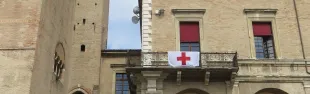croce_rossa_bandiera.jpg