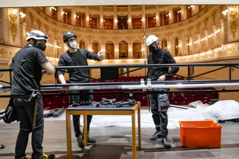 allestimento Teatro Galli