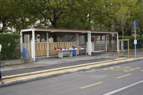 nuovo ingresso scuola Casti