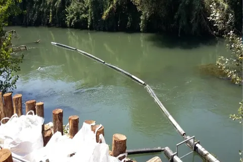 recupero plastiche galleggianti