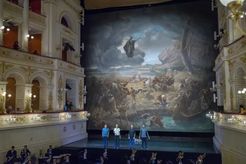 Ieri sera al Teatro Galli l’emozionante debutto del nuovo allestimento di “Aroldo”. Domenica 29 agosto la replica, in piazza Cavour il maxischermo