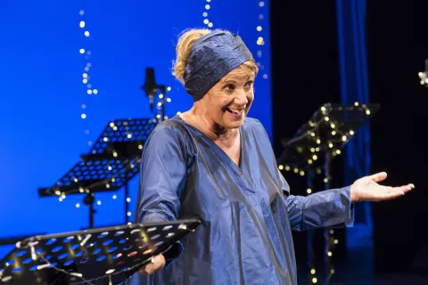 Lella Costa