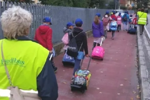 linea del piedibus