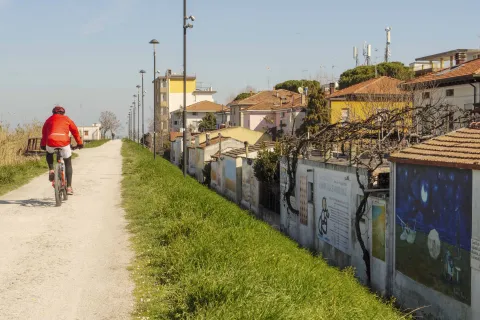 Lungofiume dei capanni