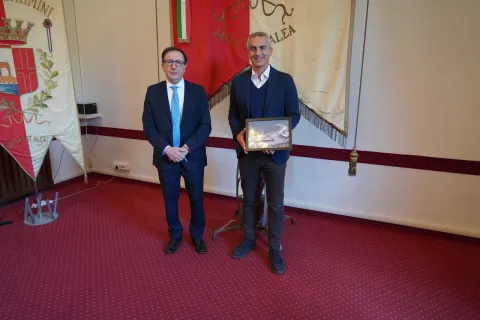 Console Luis Pablo Niscovolos ricevuto in residenza comunale