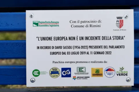 nuova targhetta panchina europea