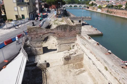 Porta Galliana
