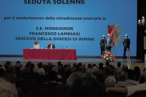 cittadinanza onoraria vescovo