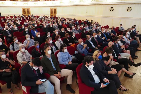 cittadinanza onoraria vescovo
