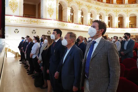 cittadinanza onoraria vescovo