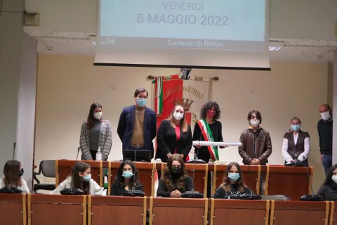 Momenti dell'incontro nel Consiglio comunale  