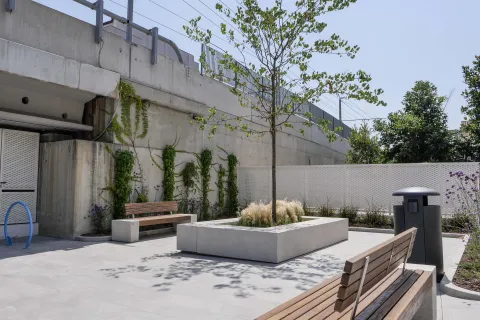 nuova piazzetta via dei martiri