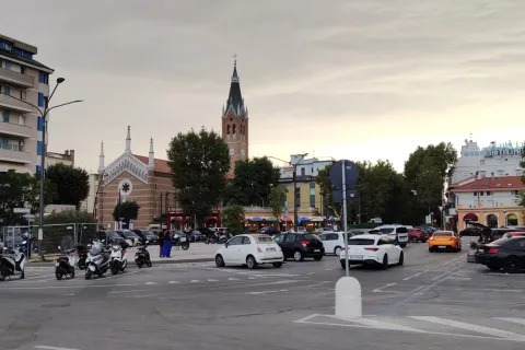 piazzale marvelli 