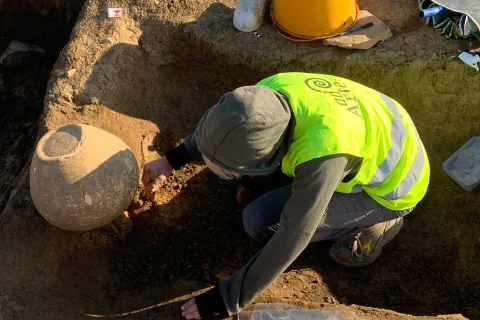 scavo archeologico in corso tra Corpolò e Villa Verucchio