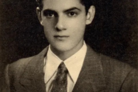 Shlomo giovane