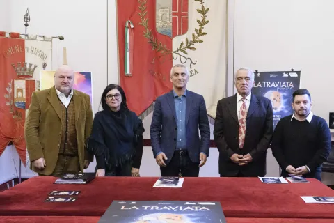 presentazione "La Traviata"