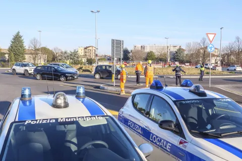 Lavori statale 16