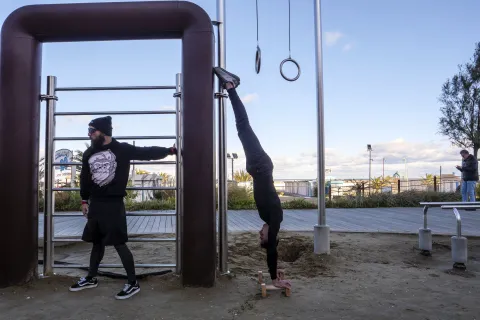 Palestra a cielo aperto al Parco del Mare
