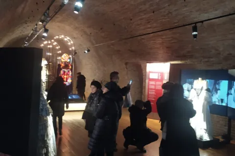 visitatori ai Musei della città