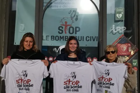 stop alle bombe sui civili