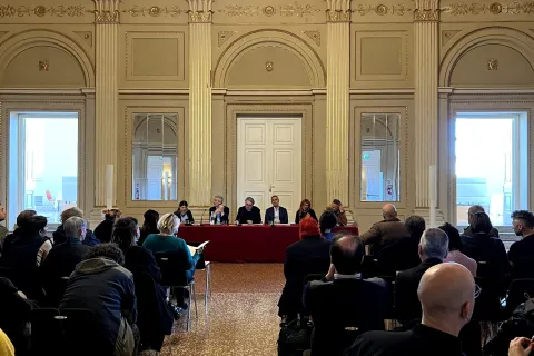 conferenza stampa supernova