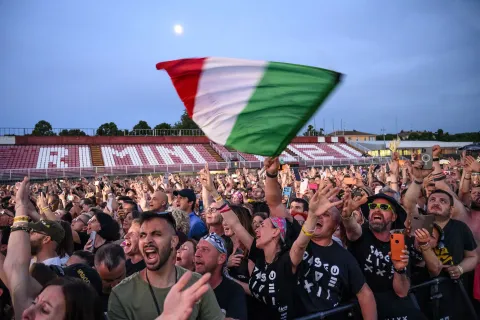 soundcheck riservato al fan club di Vasco Rossi giovedì 1° giugno.