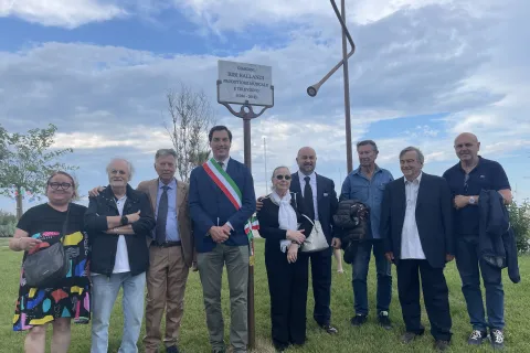 Intitolati a Bibi Ballandi i giardini del Parco del Mare