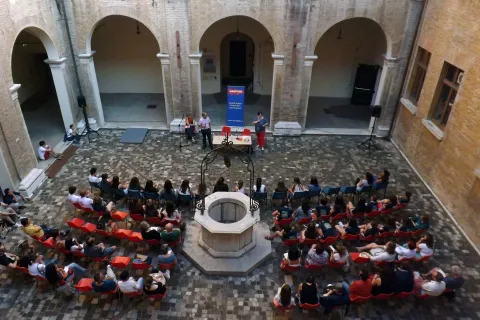 Mare di libri
