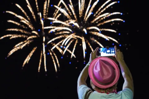 notte rosa fuochi artificiali