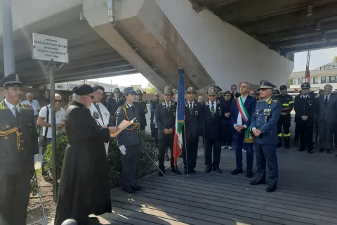 intitolazione rotatoria a don quintino sicuro