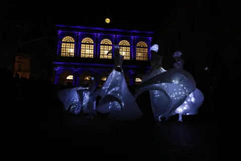 Rimini accende le luci sul Natale