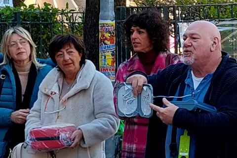 Installato il defibrillatore donato dall’Associazione “Con le ali di Chiara” alle scuole per l’infanzia “Glicine” e “Rondine”