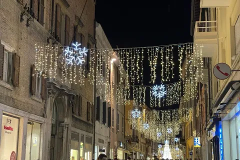 accensione luci natale