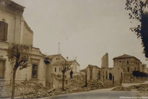 Rimini bombardata