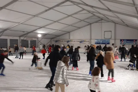 pista ghiaccio