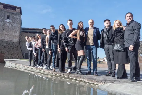 Dieci ballerine e ballerini riminesi sul palco dell’Ariston per l’omaggio a “Romagna mia”