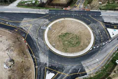 Rotatoria SS16 - via Grazia Verenin