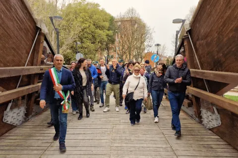 riconsegnato il ponte degli scout alla città