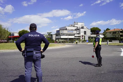 varchi chiusi e presidiati dagli agenti 