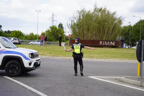 varchi chiusi e presidiati dagli agenti 