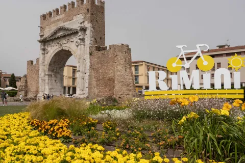 Tour de France - Arco d'Augusto