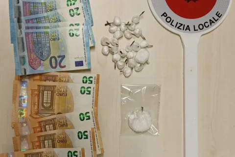 arresti per spaccio