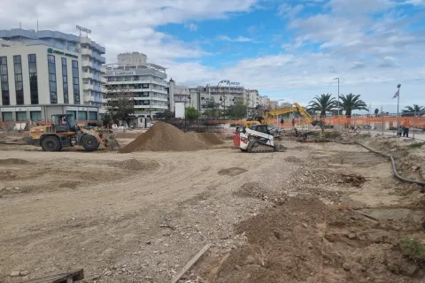 avanzamento lavori parcheggio viale tripoli
