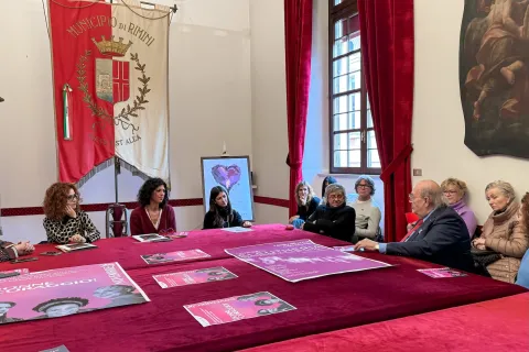 Donne coraggio! Presentate le iniziative in occasione della giornata internazionale contro la violenza sulle donne