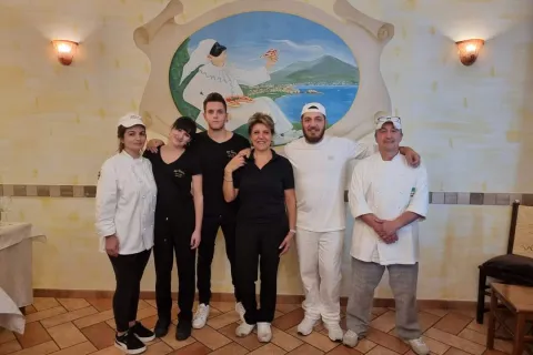 pizzera da carlo  - bottega storica 2024